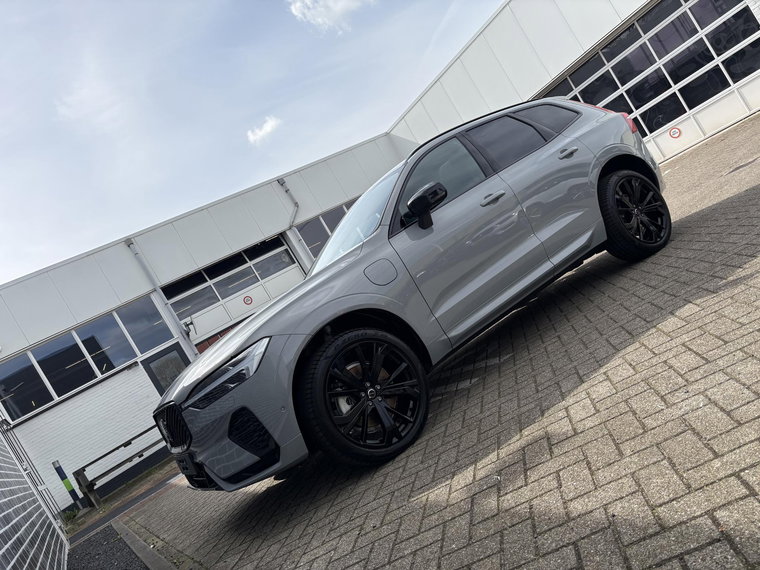 Vehicle Image 38