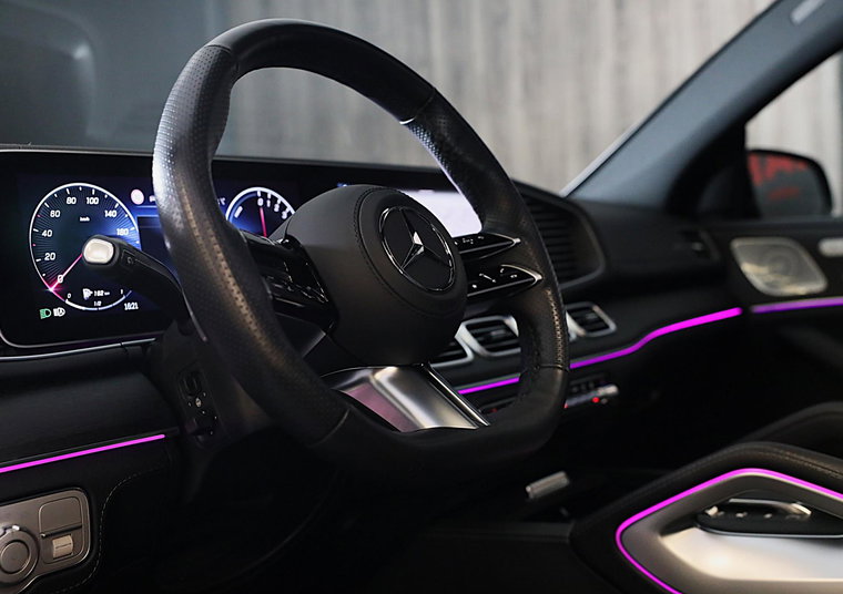 Vehicle Image 15