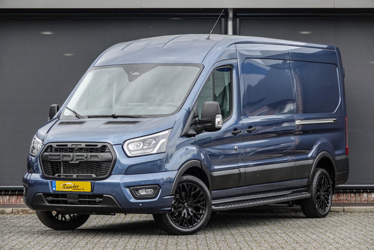 Vehicle Image 42