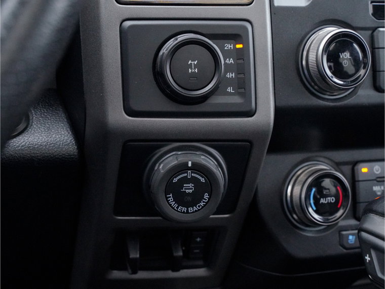 Vehicle Image 22