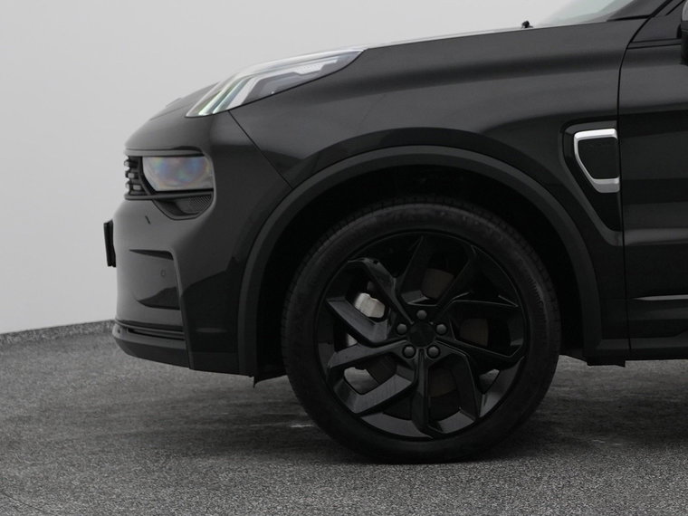 Vehicle Image 21