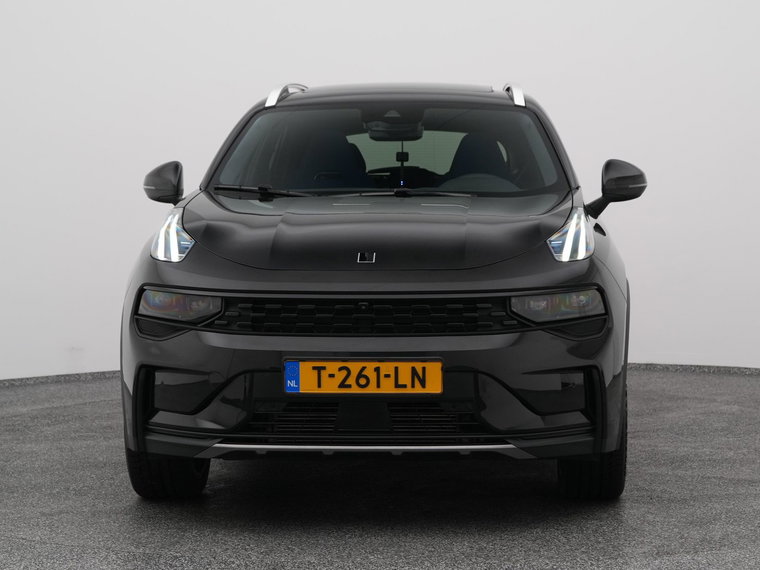 Vehicle Image 9
