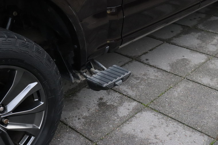 Vehicle Image 23