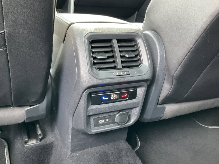 Vehicle Image 47