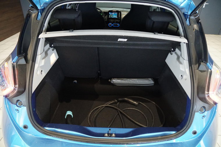 Vehicle Image 30