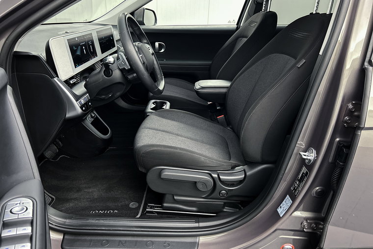 Vehicle Image 31