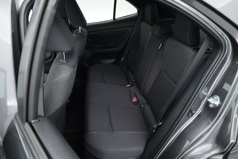 Vehicle Image 23