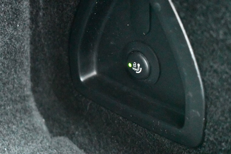 Vehicle Image 58
