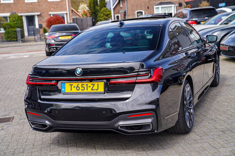 Vehicle Image 35