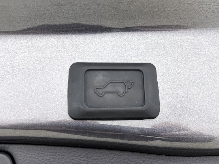 Vehicle Image 35