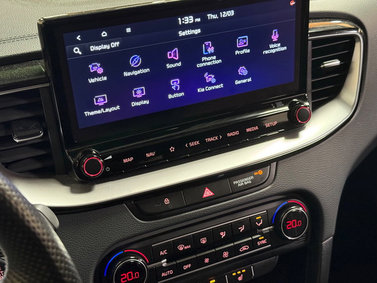 Vehicle Image 25