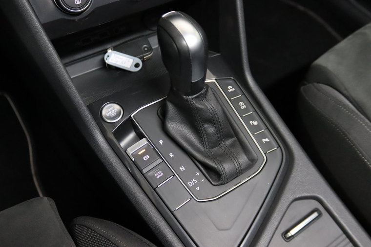 Vehicle Image 27