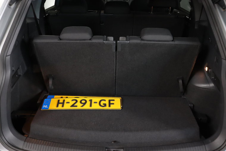 Vehicle Image 40