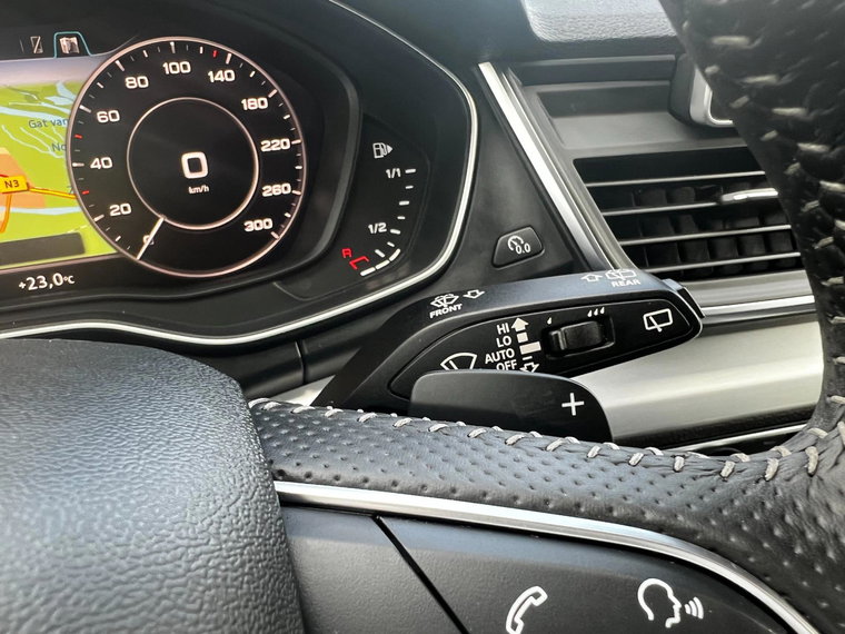 Vehicle Image 31