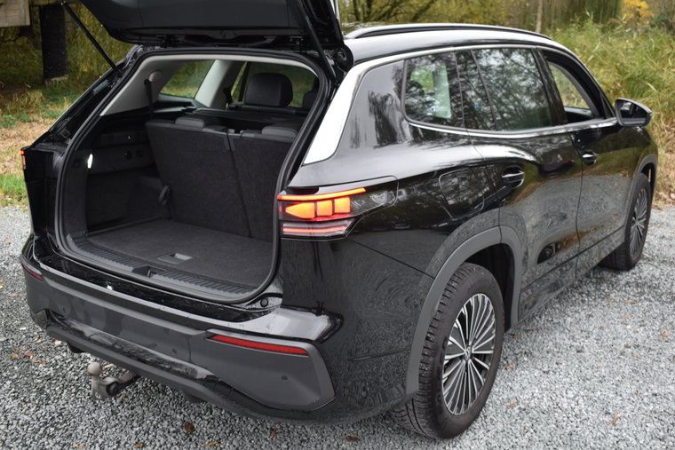 Vehicle Image 15