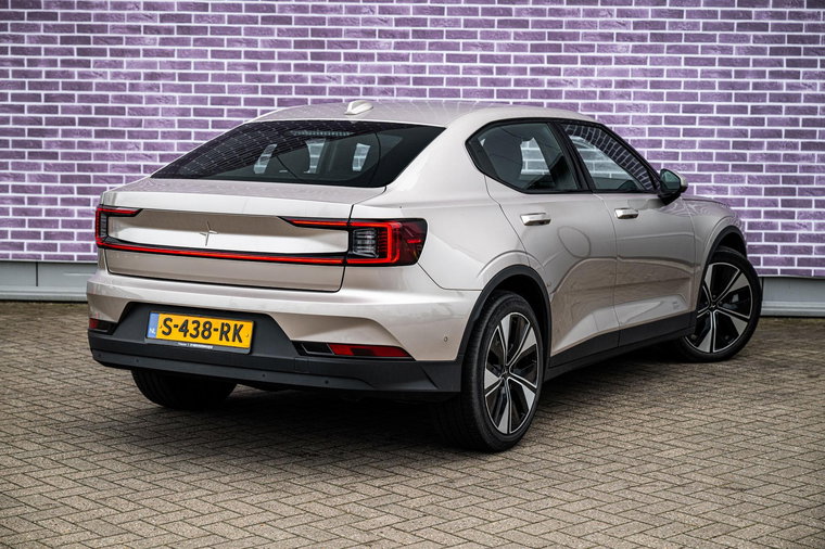 Vehicle Image 15