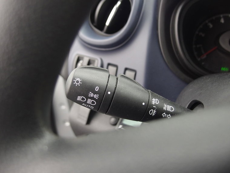 Vehicle Image 22