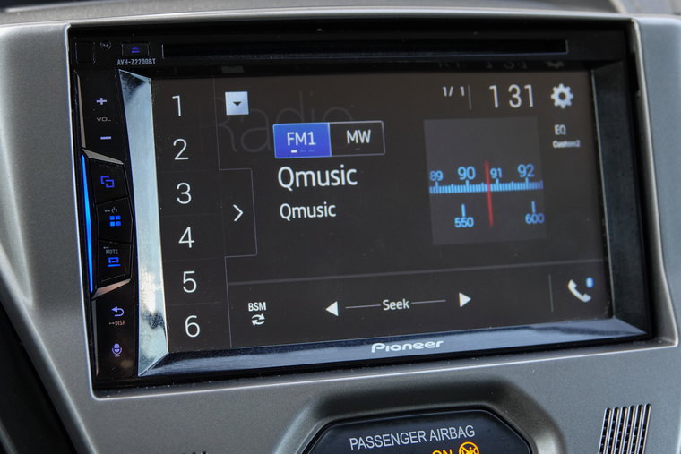 Vehicle Image 10