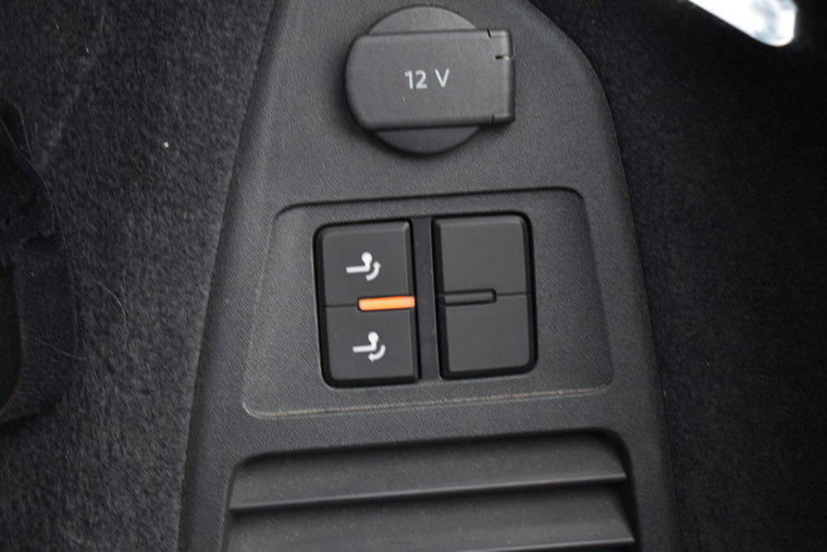 Vehicle Image 34