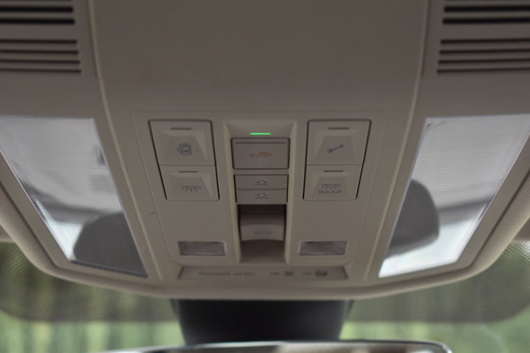 Vehicle Image 35
