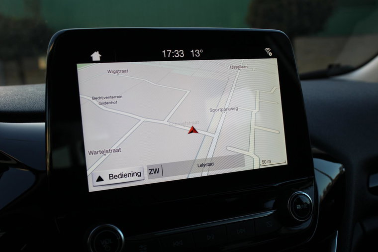 Vehicle Image 11