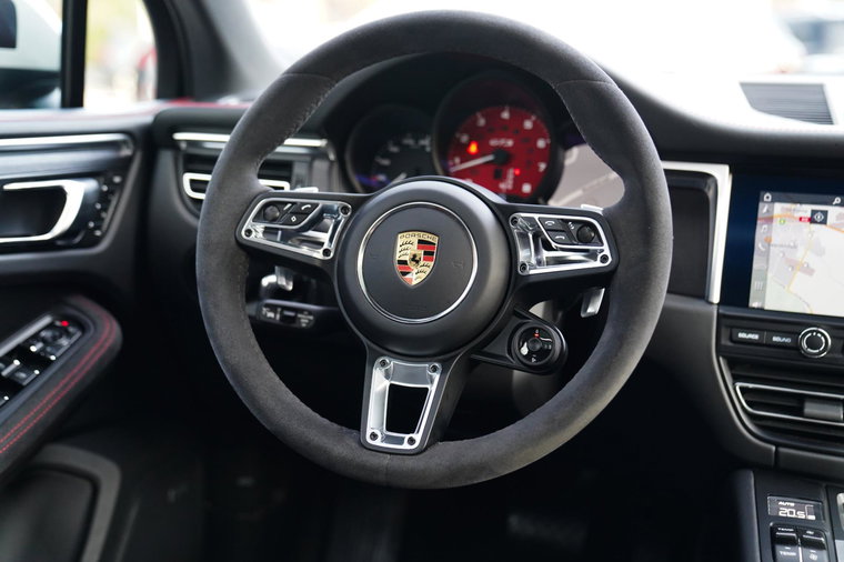 Vehicle Image 22