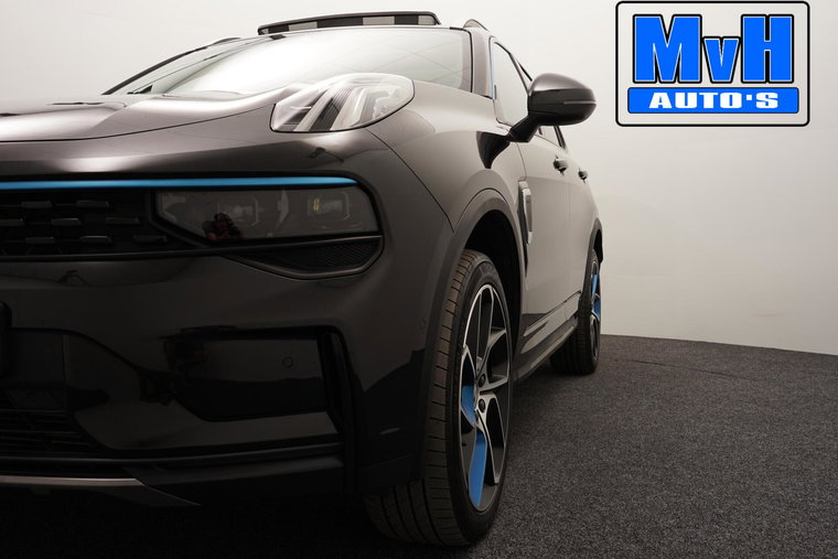Vehicle Image 30