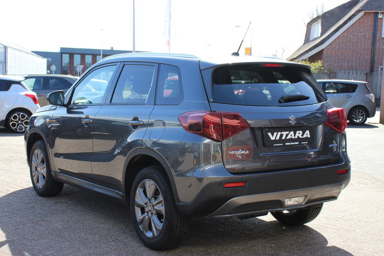 Vehicle Image 10
