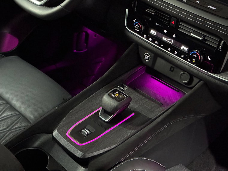 Vehicle Image 45