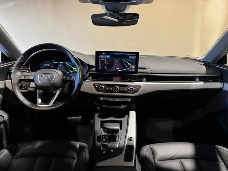 Vehicle Image 35