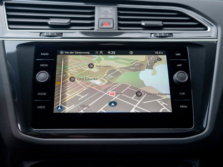 Vehicle Image 11