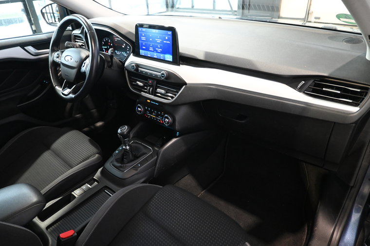 Vehicle Image 37