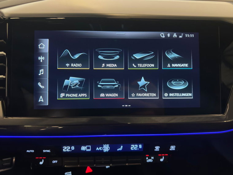 Vehicle Image 33