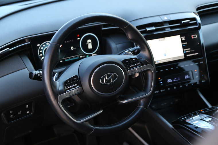 Vehicle Image 10
