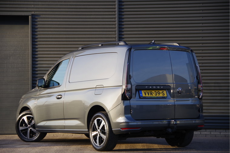 Vehicle Image 38