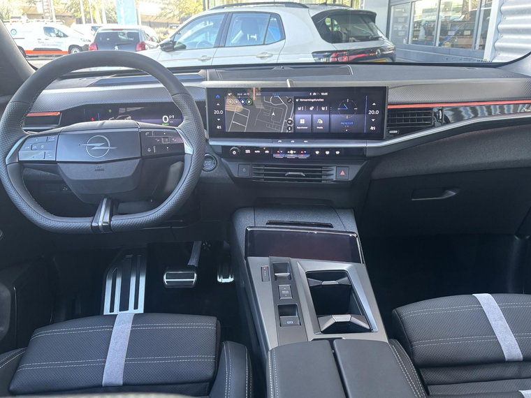 Vehicle Image 20
