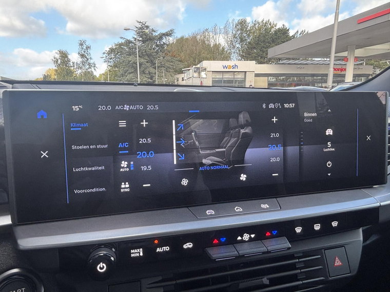 Vehicle Image 39