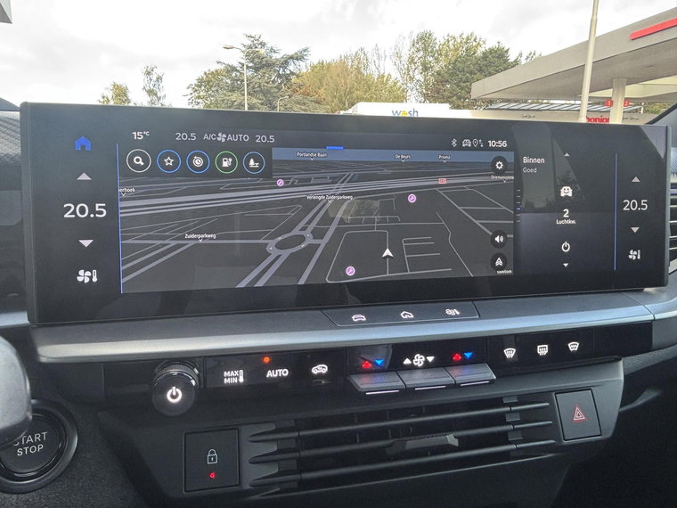 Vehicle Image 40