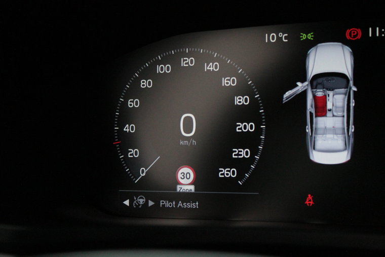Vehicle Image 21