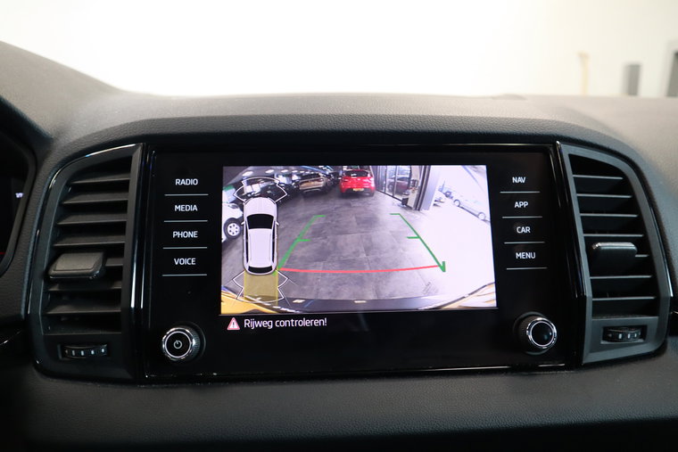 Vehicle Image 22