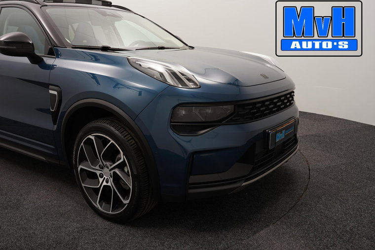 Vehicle Image 26