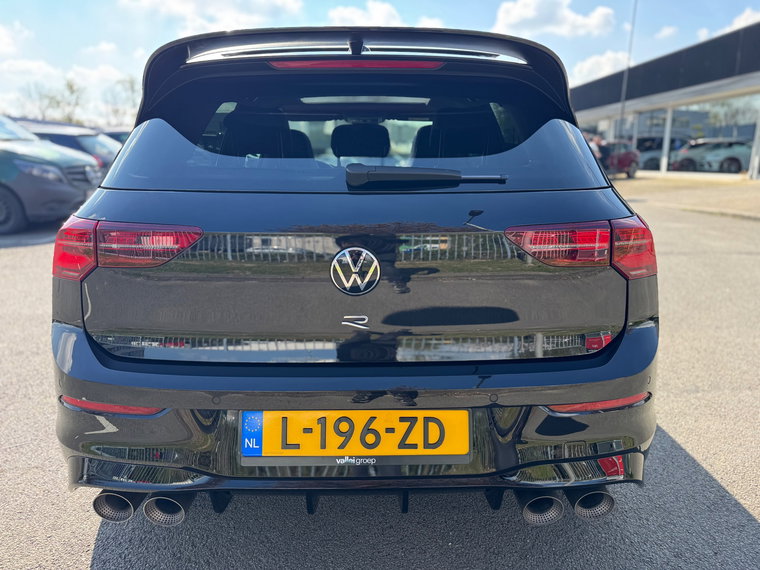 Vehicle Image 27