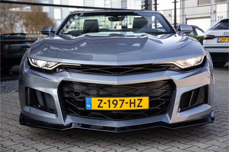 Vehicle Image 32