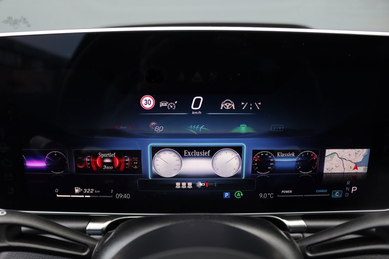 Vehicle Image 30