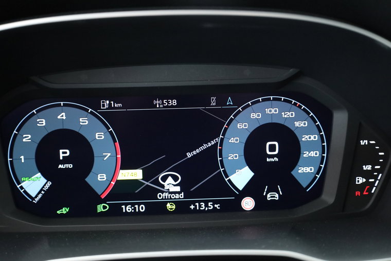 Vehicle Image 15