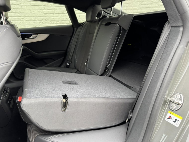 Vehicle Image 39