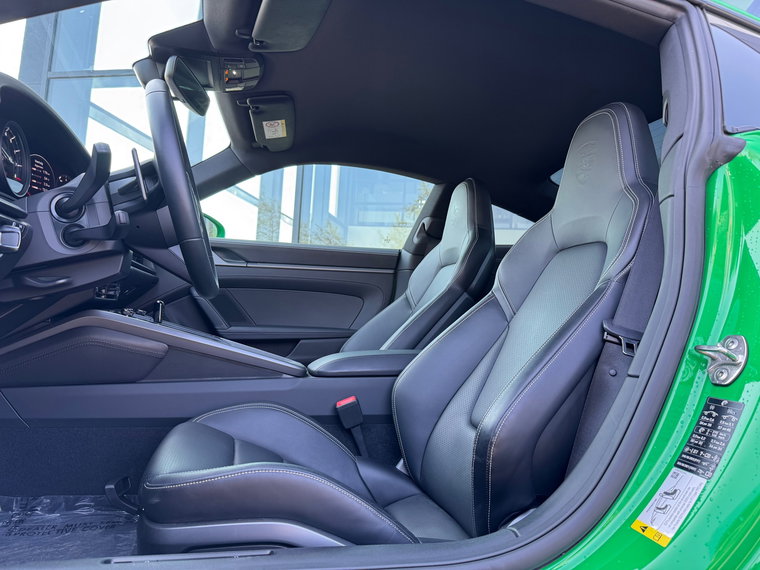 Vehicle Image 23