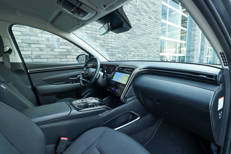 Vehicle Image 13