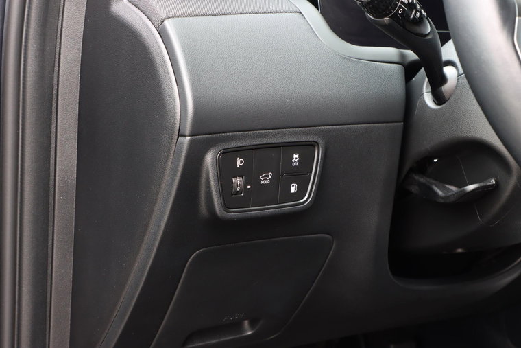 Vehicle Image 23