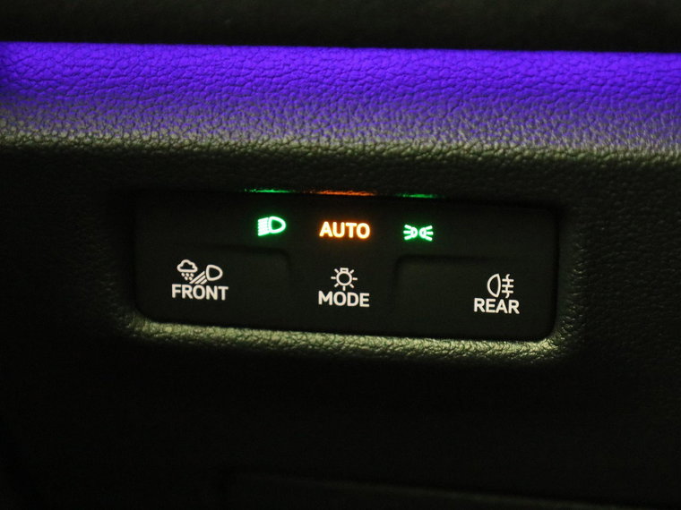 Vehicle Image 31